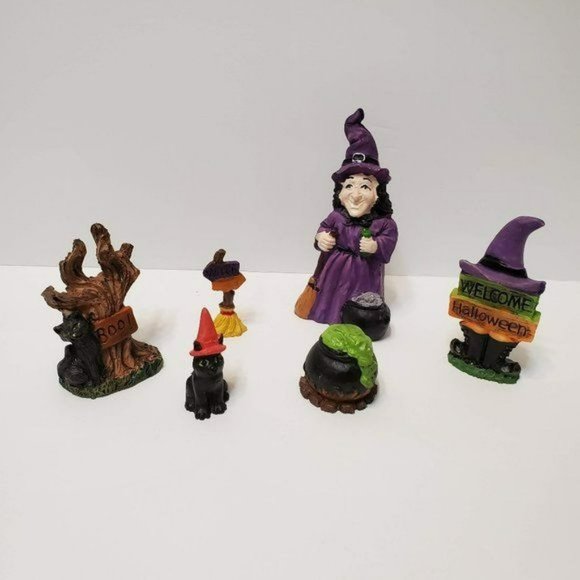 Witch Fairy Garden Kit, Miniature Halloween Village Set, Black Cat, Cauldron - Picture 1 of 7